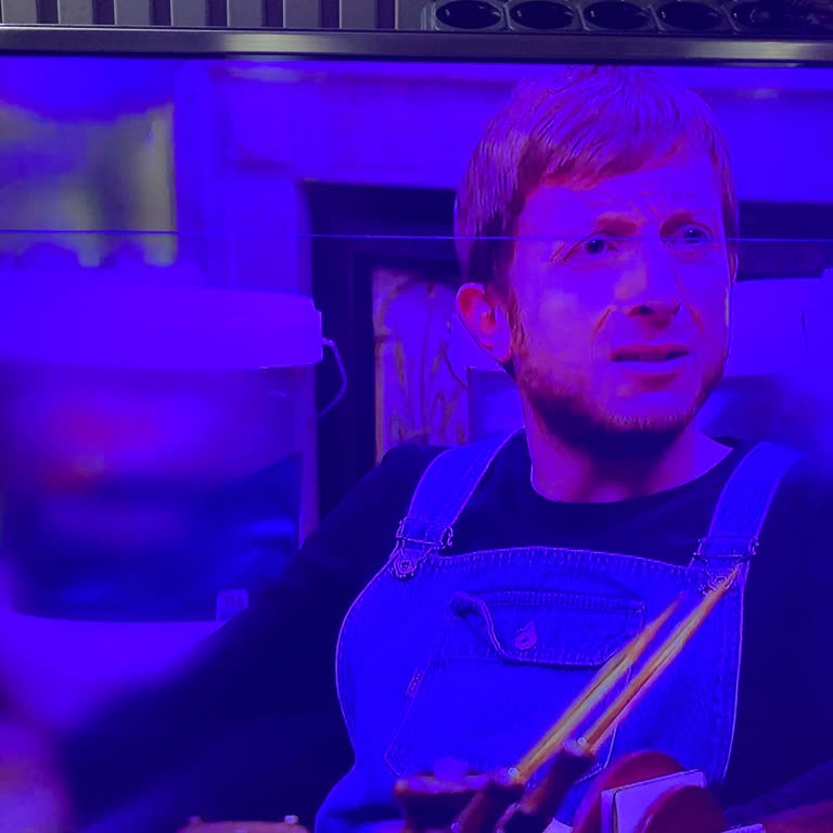 LG Yatay Çizgi Oluşması