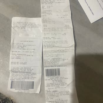 Kinetix FLO 20 Günlük Ayakkabımı UHU İle Yapıştırıp Gönderdi