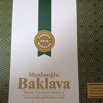Musluoğlu Baklava Musluoğlu Fiyasko Olduğu Tüm Resimlere Bakın