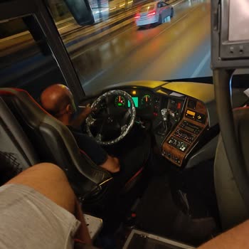 Öncü Seyahat Kirli Klimasız Vasat Yolculuk