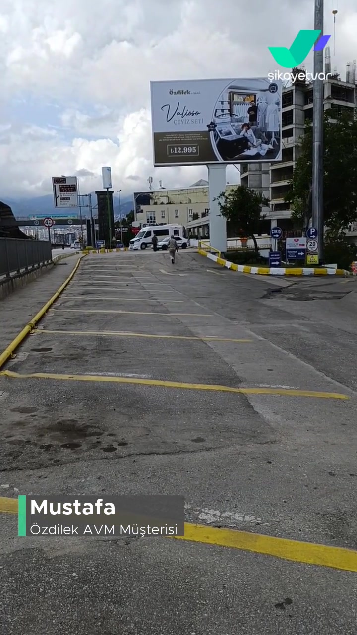 Özdilek AVM Otopark Sorunu! videonun kapak resmi