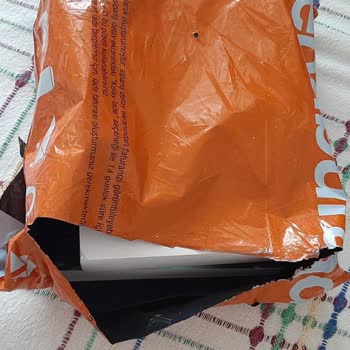 Hepsiburada Özensiz Paketleme, Paketi Açık Şekilde Teslim Edilen Kargo