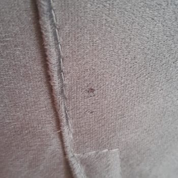 Mondi Koltuk Ve Sandalye Takımının Yırtık Olması