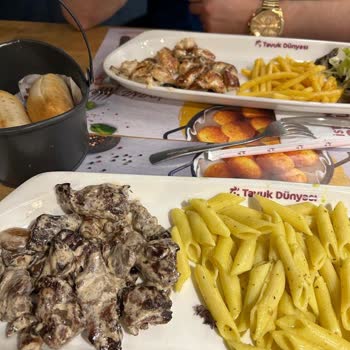 Tavuk Dünyası Teras Park Tavuk Dunyası Klasiği Lezzetsiz Ürünler