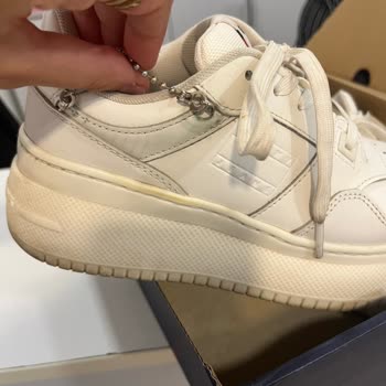 Tommy Hilfiger/Boyner Agora AVM Sakarya Ayakkabı Şikayeti