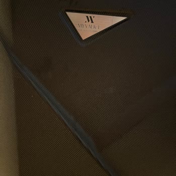 Air Arabia - поврежденный багаж на рейсе