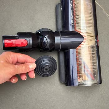 Dyson Gen5 Elektrik Süpürgesi