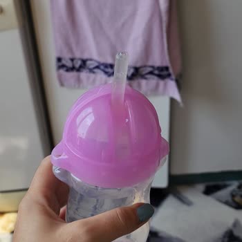 Munchkin Suluk Şarıl Şarıl Su Akıtıyor