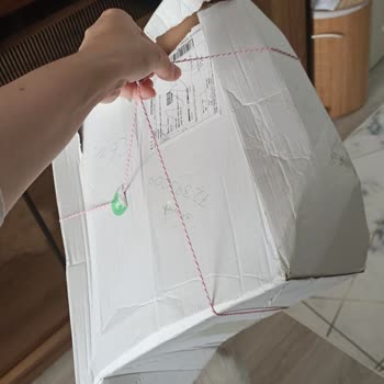 PttAVM PTT Kargo İle Ezilmekten De Öte Bir Hal Alan Kutu