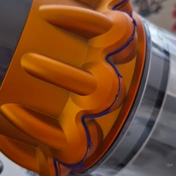 Dyson V15 Çekim Gücü Azaldı, Garantisi Devam Ediyor, İlgilenen Yok!