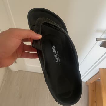 Birkenstock Form Medikal Satıcılı Terlik İlk Kullanımlarda Yırtıldı