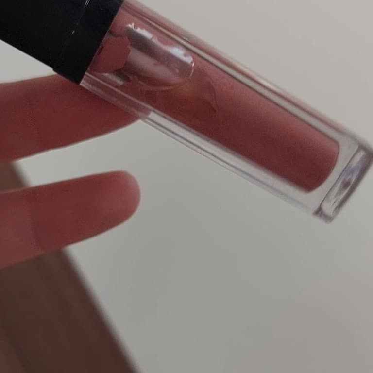 İnglot Likit Mat Ruj Şikayeti