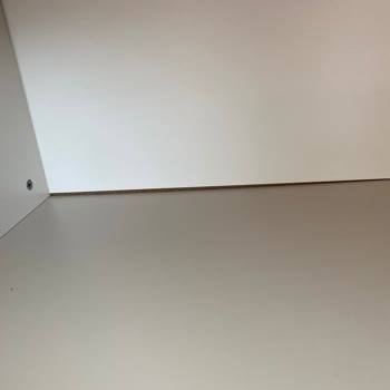 Esme Alışveriş Merkezi Esmenin Kurumsallık Adı Altında İnsanları Mahcup Etmesi