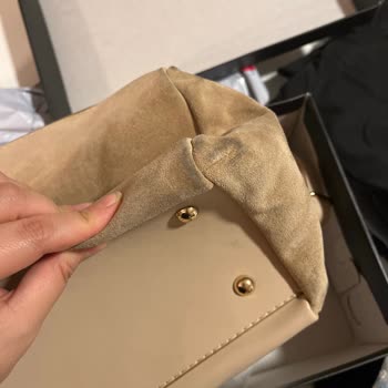 Elle Ayakkabı Elle Mağazasından Bir Şey Alınmaması Gerektiği Konusunda Bir Sebep
