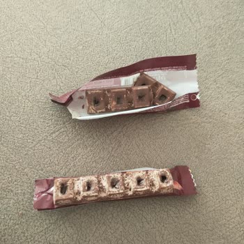 Ülker Caramio Çikolata Bozuk İlgilenin Lütfen