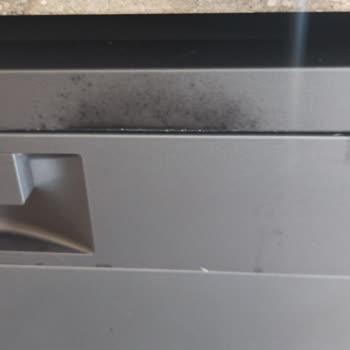 Beko Bulaşık Makinesi Renk Atması