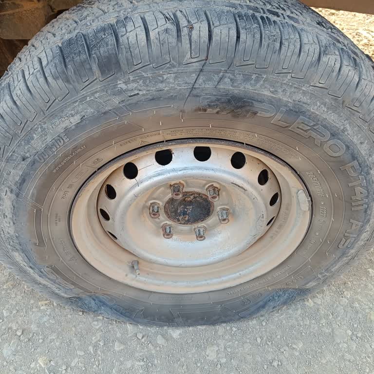 Petlas Lastik Dağ Yolu İçin Aldığım Lastikler Küçük Taşlarda Bile Patlıyor