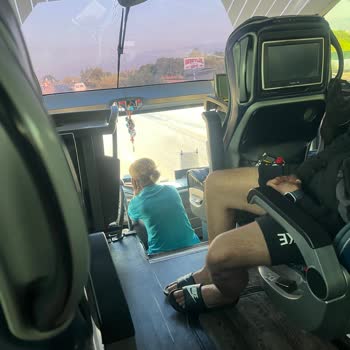 Kamil Koç Titreye Titreye Rötarlı Yolculuk