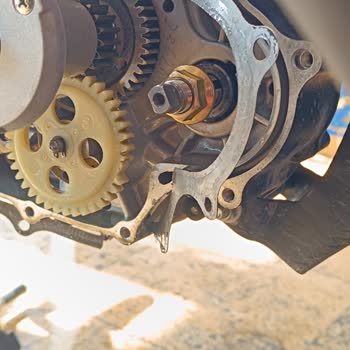 Arora Motor Bayisi Çok Kötü