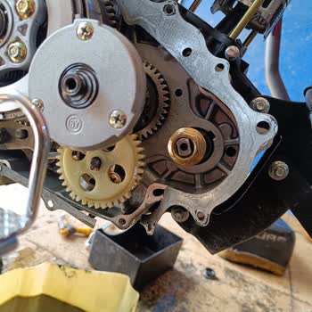 Arora Motor Bayisi Çok Kötü