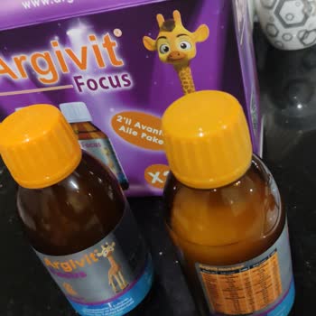 Argivit Şurup Kapağı Açarken Asitlenip Yere Döküldü