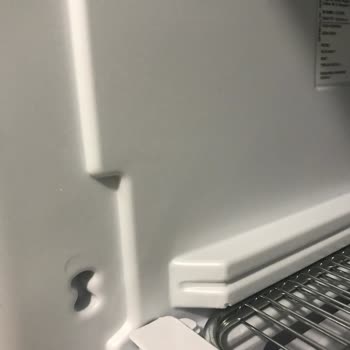 Beko 7043 Derin Dondurucu Eksik Kapak, Buzluk Tepsisi, Raf Mağdurluğu