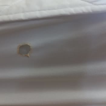 Otelz Hotelz Com Mağdur Etti Resimlere Güvenerek Gittiğimiz Otel Hijyensiz