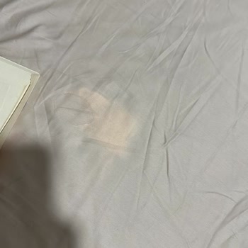 Linens Çarşafta Renk Değişimi