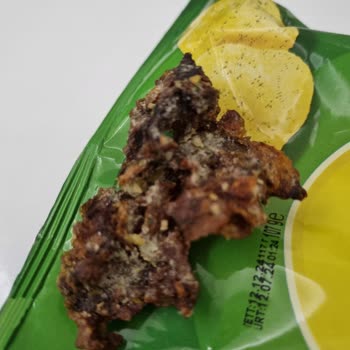 Lays Cips İçinden Çıkan Kızarmış Anlamsız Bir Şey