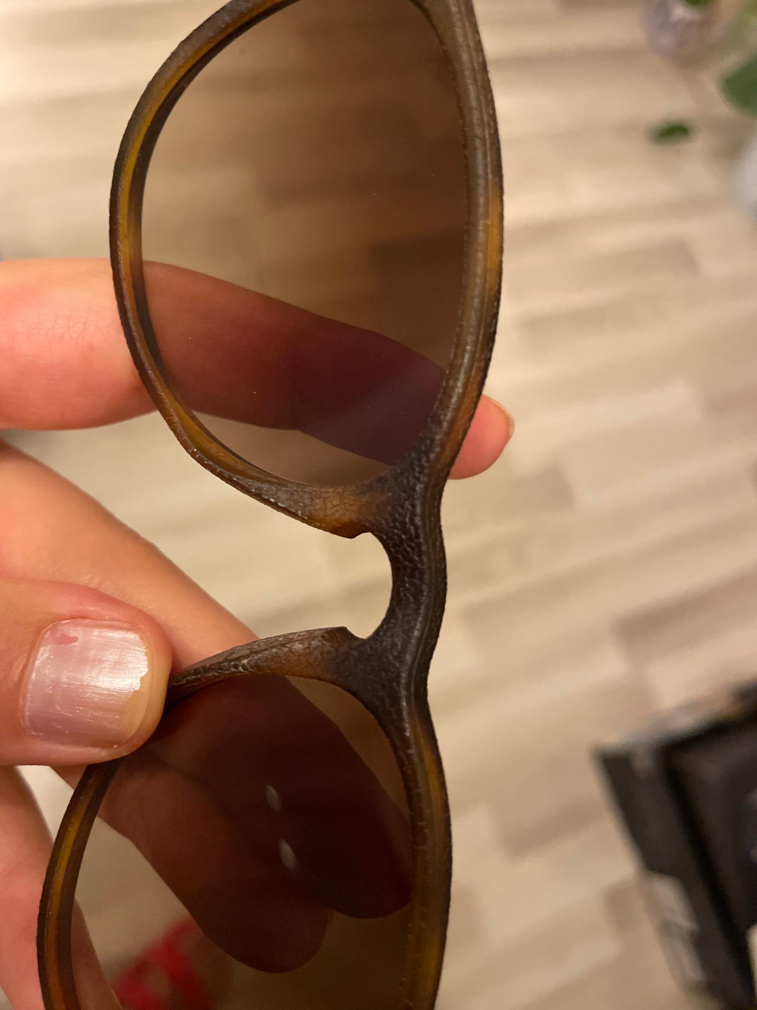 Rayban 4171 Erika Sunglasses Frame Coating Flaking in 6 