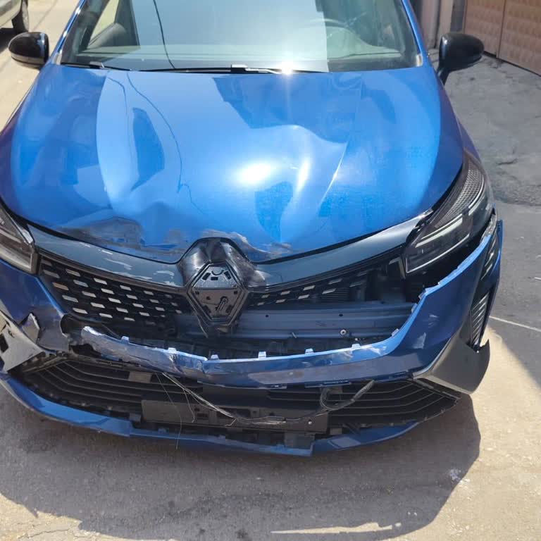 Renault Servis Mağdur Bıraktı