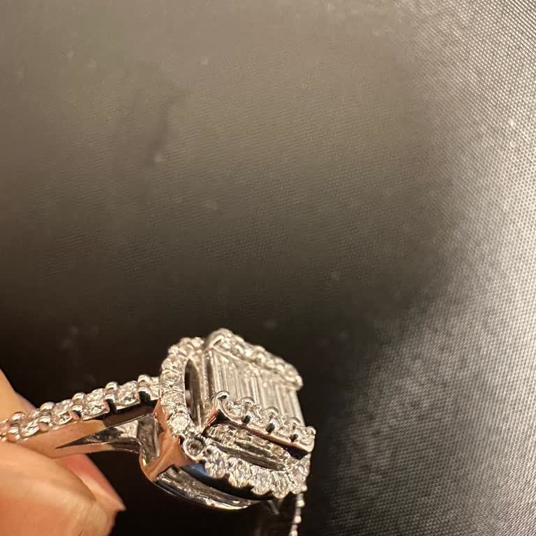 D Diamond Teslimi Ve Müşteri Temsilci Eksikliği