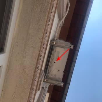 Vestel Klima Dış Ünite Tahliye Borusu Montajı Yapılmamış.