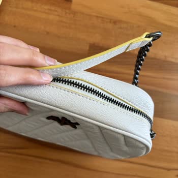 Boyner Armanı Beyaz Çanta Firma Hatasını Kabul Etmiyor!