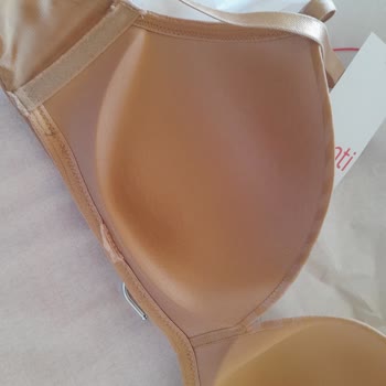 Penti Yırtık Ürün Gönderdi