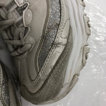 Skechers Asla Ürününün Arkasında Durmuyor