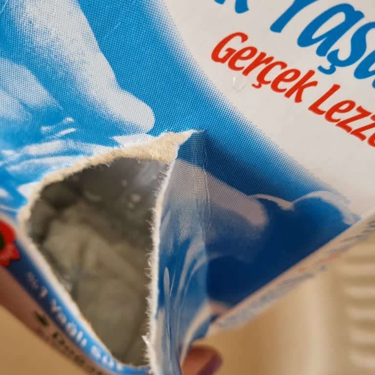 Şok Marketler Marketten Aldığım Sütlerin Kalitesi Beklenenin Altında