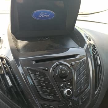 Ford Courier Multimedya Çalışmıyor