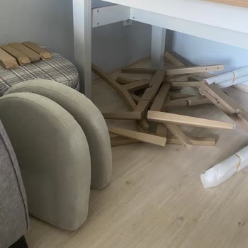 Kelebek Mobilya Eksik Parçalar İçin Bekletiyor