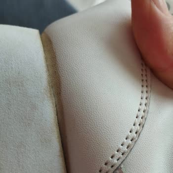 FLO Mağazacılık Reebook Markası