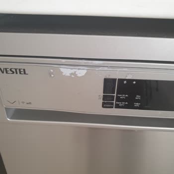 Vestel Bulaşık Makinesi Renk Atması