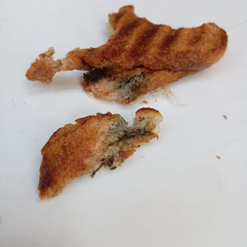 BİM Ekmekçim Tost Ekmeği.