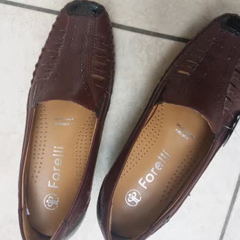 Forelli Üzdü. Bir Sefer Giydiğim Ayakkabının Altı Parçalandı