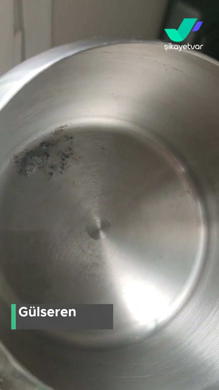 Korkmaz Çaydanlığımın İçinin Çeliği Kabardı Delik Delik Oldu! videonun kapak resmi