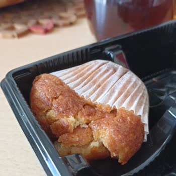 Ülker Dankek Magmanın Paketten Ters Ve Parçalanmış Şekilde Çıkması