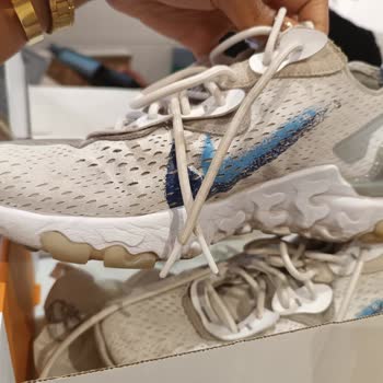 Nike Taksim Süper Step