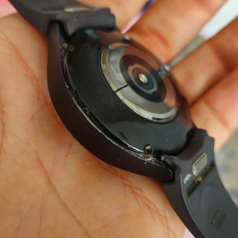 Samsung Galaxy Watch 6 Çıkmayan Kirler