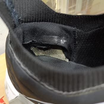 Derimod 3 Aylık Ayakkabı Astarı Yırtıldı Değişim Veya Tamir Talebi