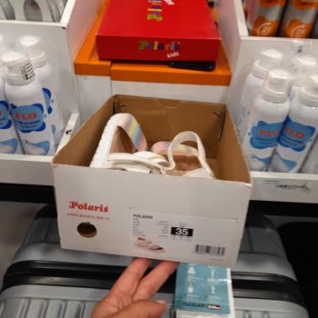 FLO Ayakkabı FLO Paramı İade Etmiyor