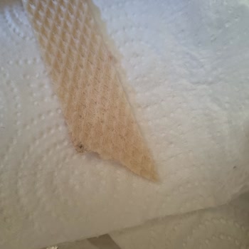 Eti Gıda Eti Hoşbeş Gofretin İçindeki Siyahlık